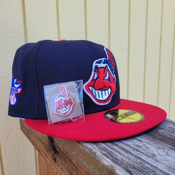 *SOLD*Cleveland Indians fitted hat - Picture 1 of 4